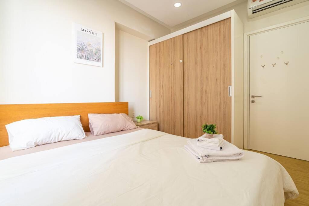 Masteri Thaodien Near Landmark 81 2brs Căn hộ *