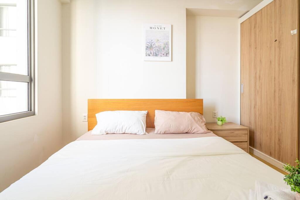 Masteri Thaodien Near Landmark 81 2brs * TP. Hồ Chí Minh