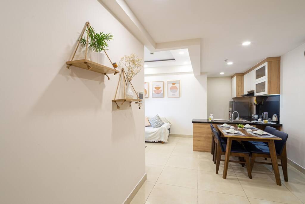 Masteri Thaodien Near Landmark 81 2brs Căn hộ