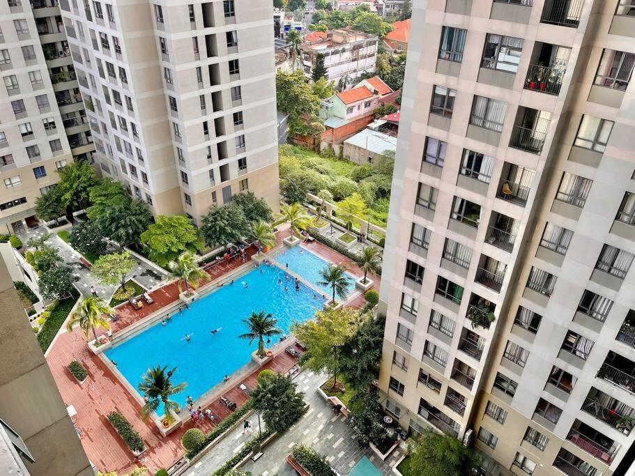 Masteri Thaodien Near Landmark 81 2brs * TP. Hồ Chí Minh