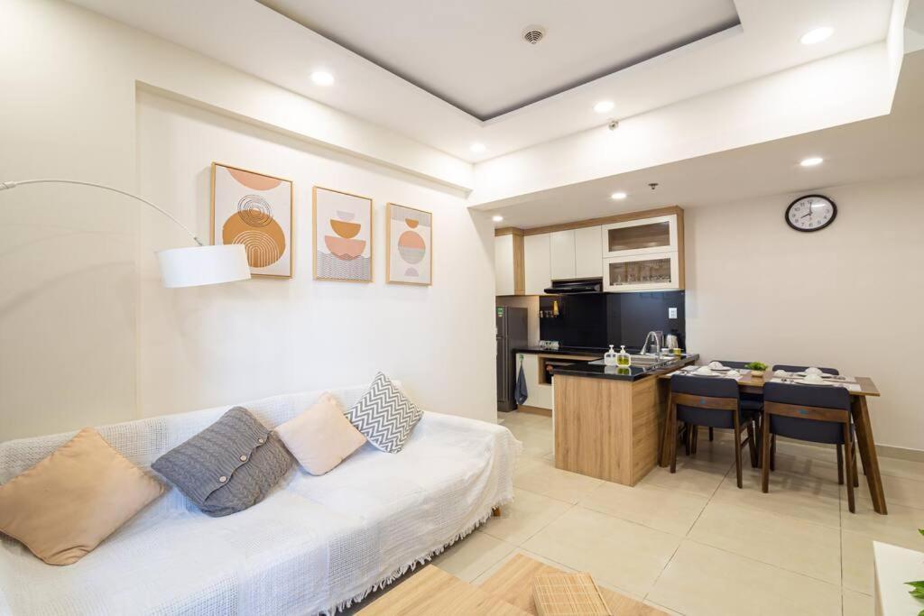 Masteri Thaodien Near Landmark 81 2brs Căn hộ