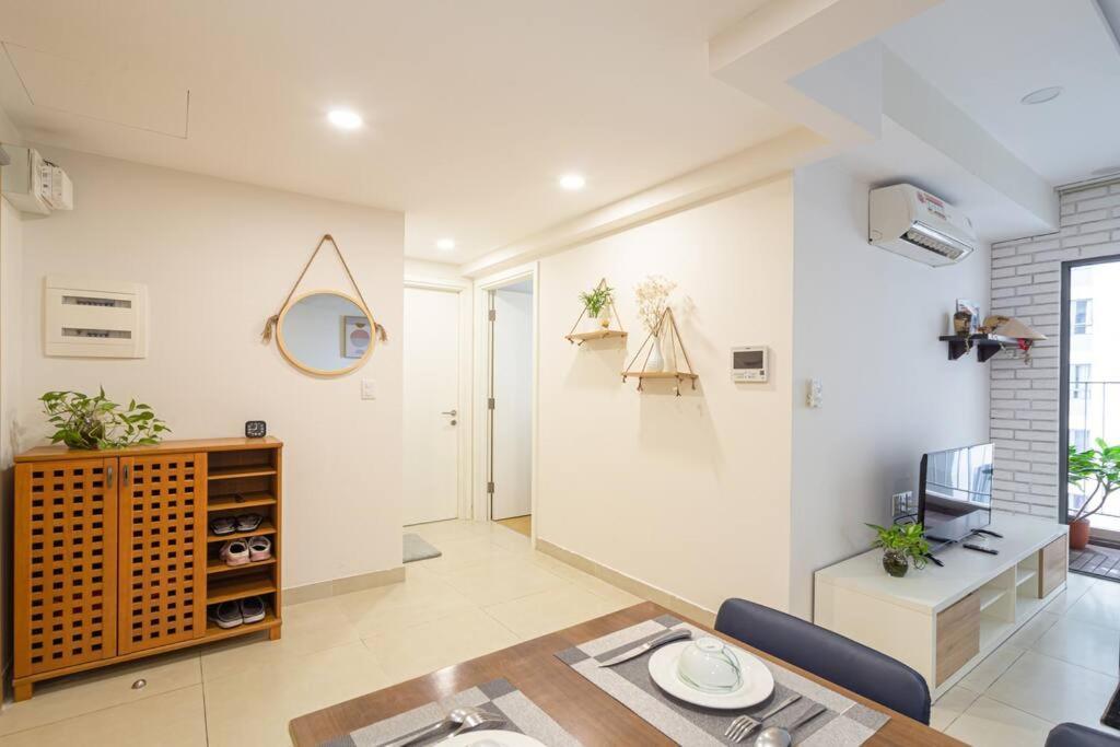 Căn hộ Masteri Thaodien Near Landmark 81 2brs TP. Hồ Chí Minh