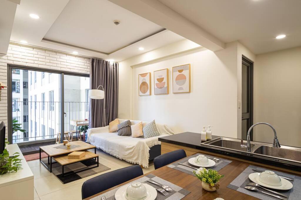 Căn hộ Masteri Thaodien Near Landmark 81 2brs TP. Hồ Chí Minh